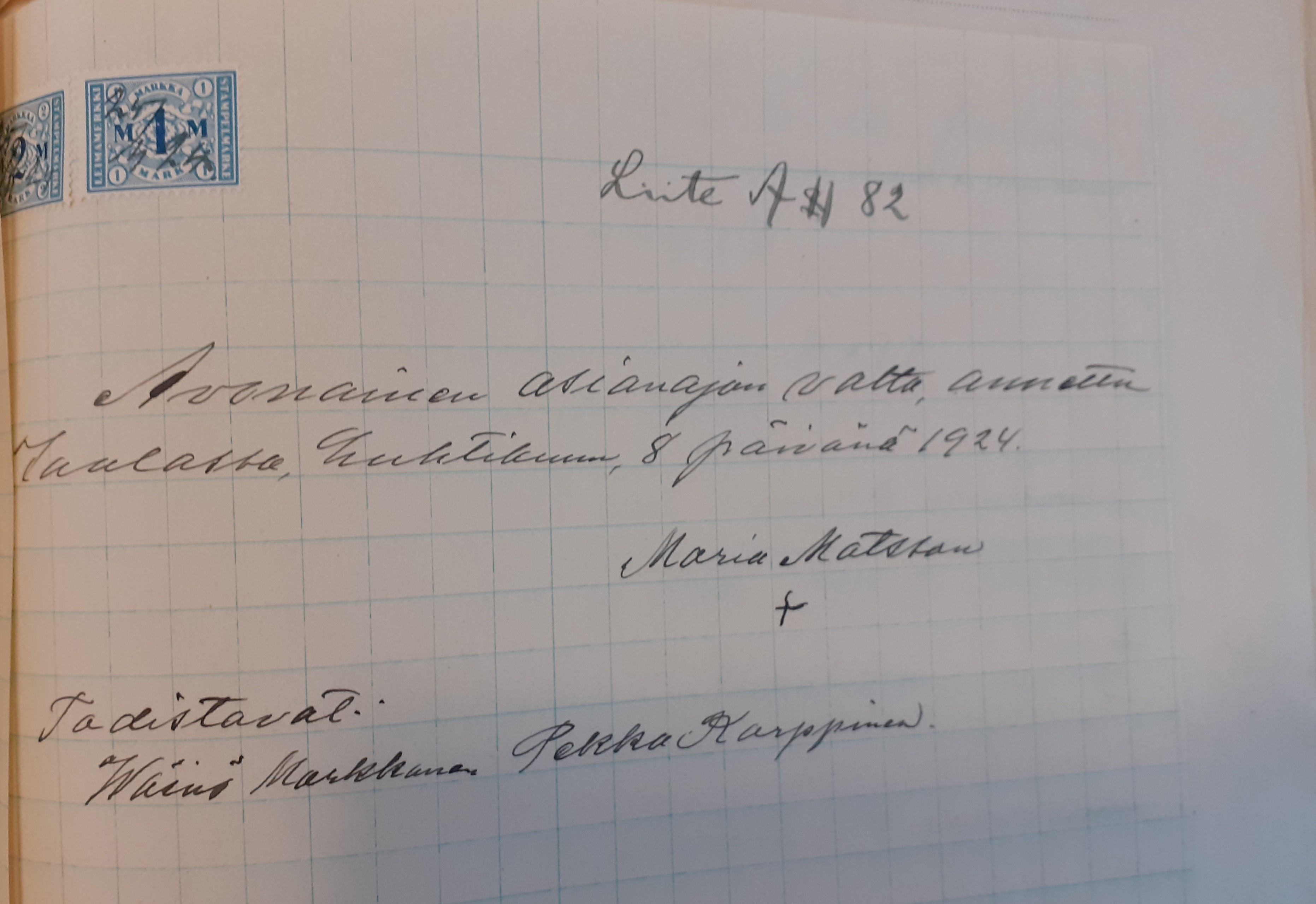 Lainhuudon haki mys Maria Matsson, joka puumerkilln vahvisti valtakirjan.

Kansallisarkisto Mikkeli: Iitin tuomiokunta. Ccb:10 Iitin ja Jaalan krjkunnan lainhuudatusasiain pytkirjat 1924. Kuva: Hannu Pukkila